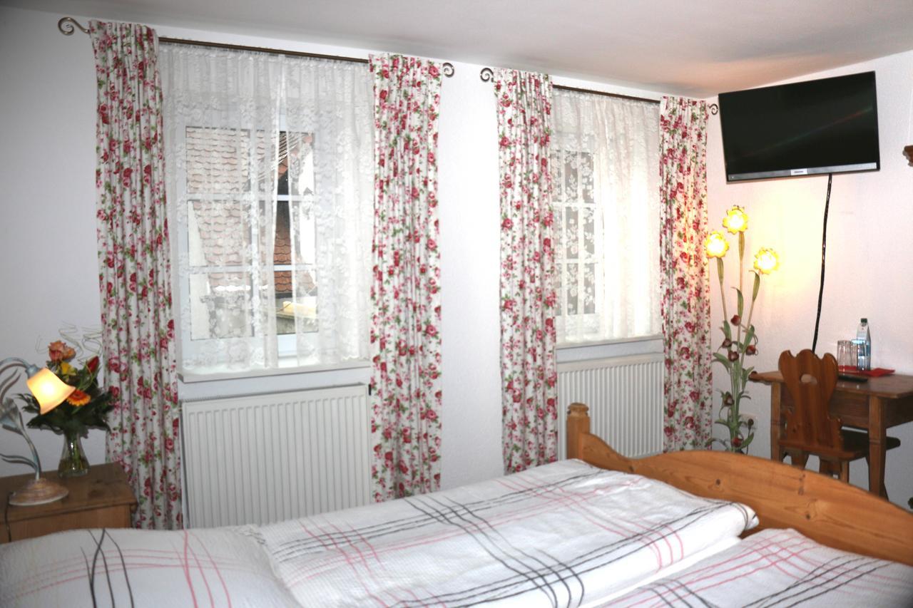 Landhotel Rangau Gasthof & Brennerei Markt Erlbach Eksteriør billede